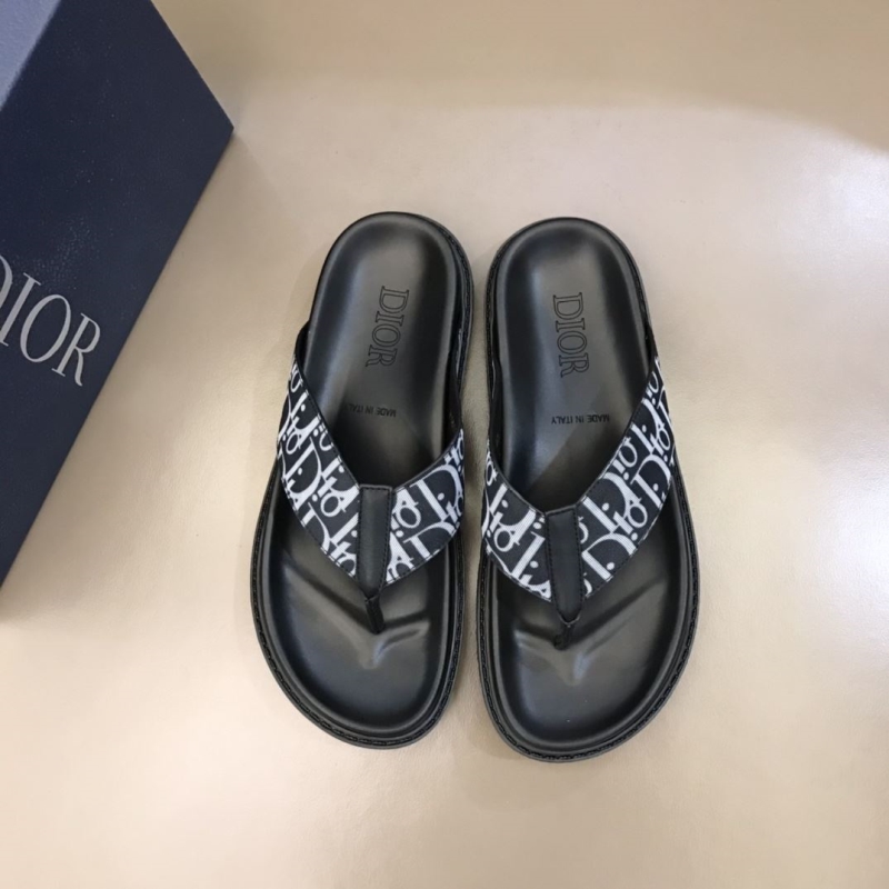 ch**an D*or slippers